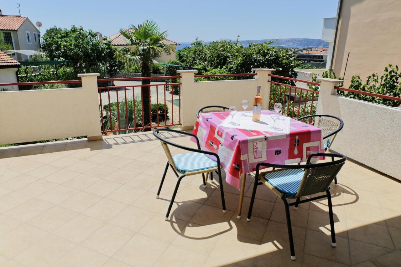 Apartments Natasa Đảo Krk Ngoại thất bức ảnh