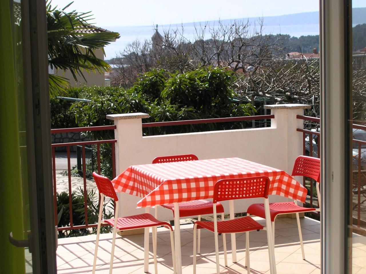 Apartments Natasa Đảo Krk Ngoại thất bức ảnh